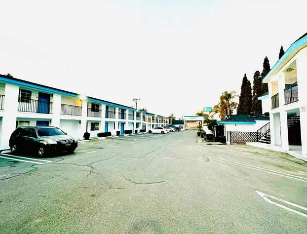 Casa Blanca Hotel - Orange hotel detail image 3