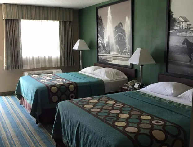 Super 8 by Wyndham Greencastle hotel detail image 4