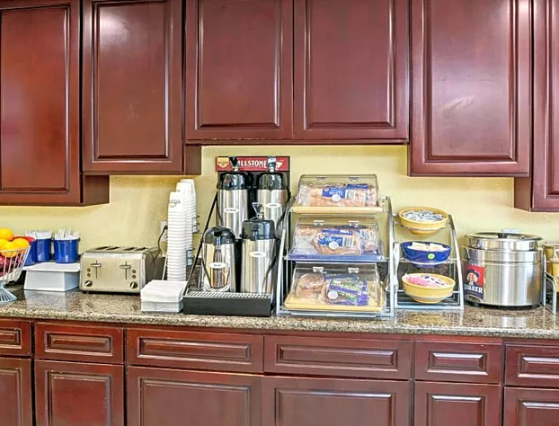 Days Inn by Wyndham Whittier Los Angeles hotel detail image 2