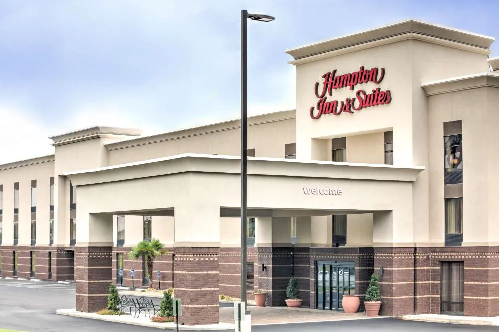Hampton Inn & Suites Macon I-475 hotel hero