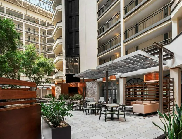 Embassy Suites by Hilton Nashville Airport hotel detail image 4