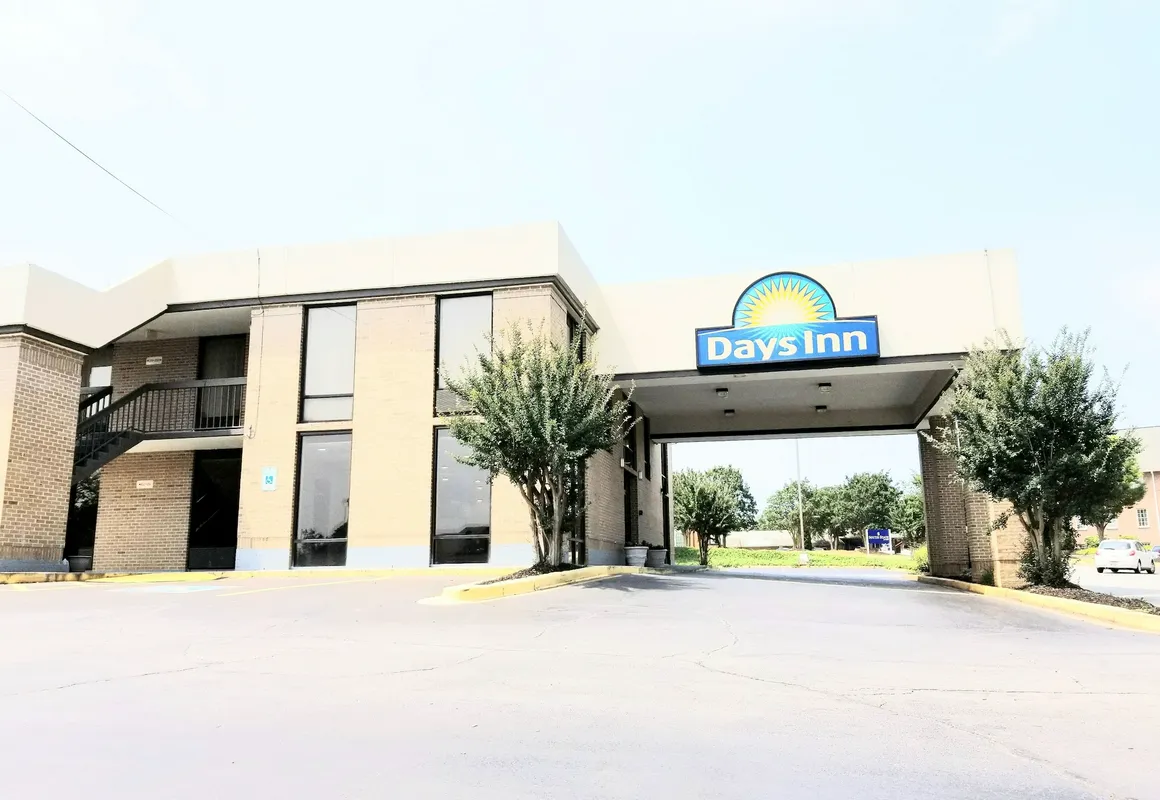 Days Inn by Wyndham Easley/Greenville/Clemson Area hotel hero