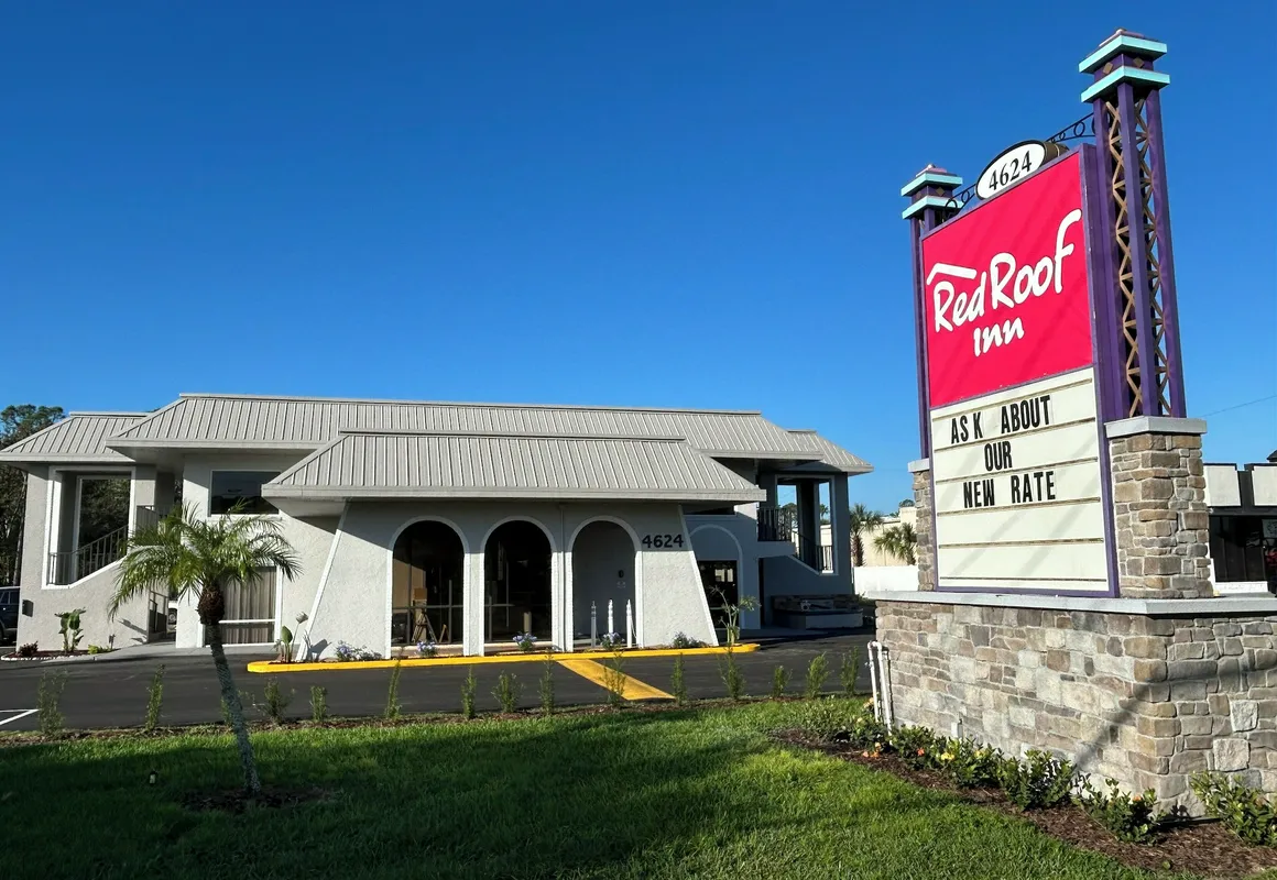 Red Roof Inn Kissimmee hotel hero