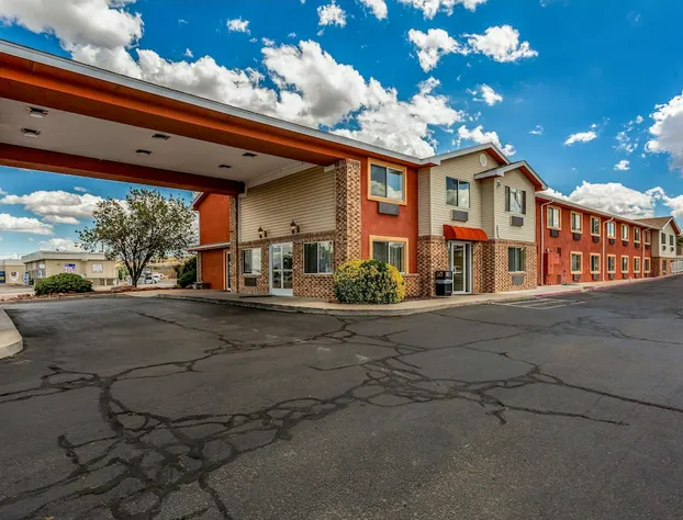 Quality Inn Los Lunas - Albuquerque South hotel detail image 2