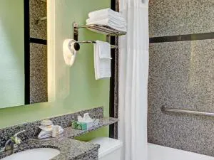 Days Inn by Wyndham San Francisco - Lombard hotel detail image 3
