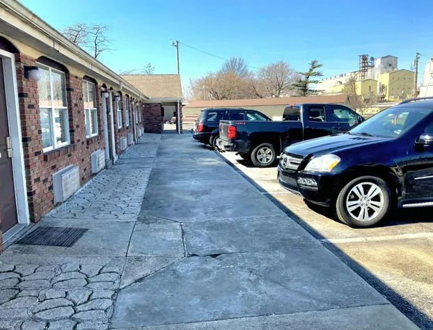 Country Club Inn & Suites hotel detail image 1