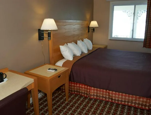 Cape Cod Inn hotel detail image 4