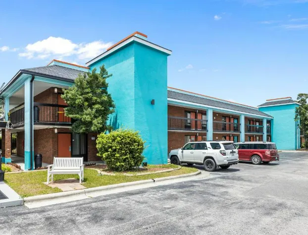 Garnet Inn & Suites, Morehead City near Atlantic Beach hotel detail image 2
