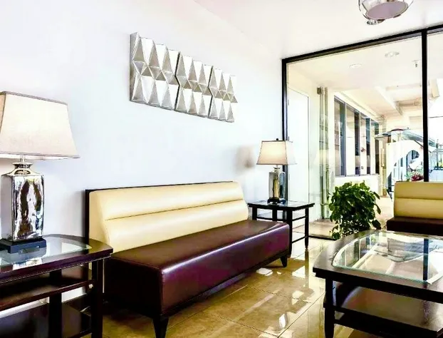 Quality Inn & Suites Los Angeles Airport - Stadium District hotel detail image 4