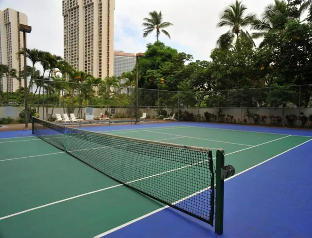 Marina Tower Waikiki hotel detail image 1