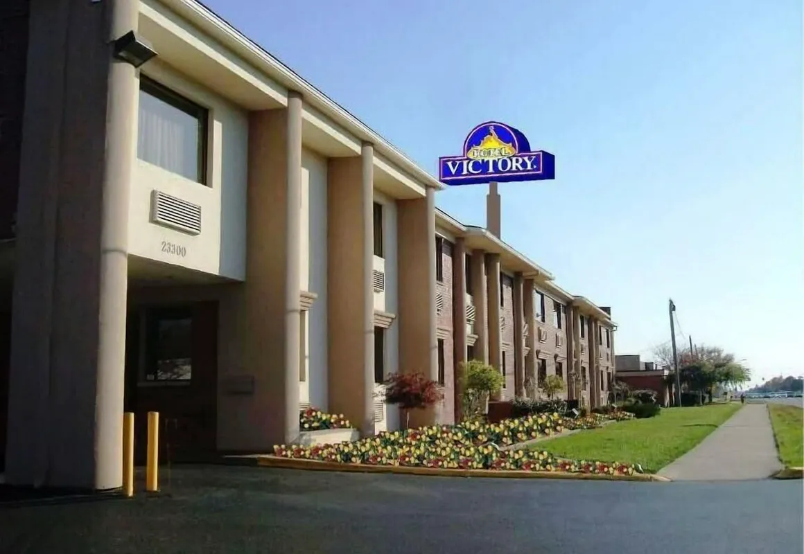 A Victory Hotel - Southfield hotel hero