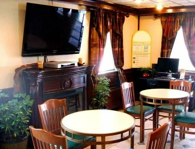 A Victory Hotel - Southfield hotel detail image 2