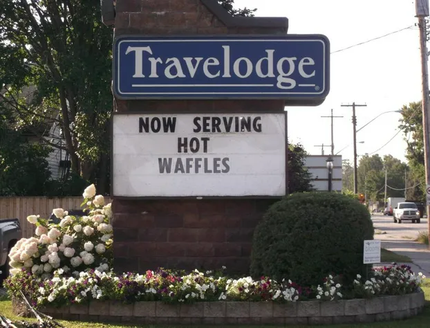 Travelodge by Wyndham North Bay hotel detail image 1