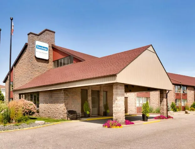 Travelodge by Wyndham North Bay hotel detail image 1