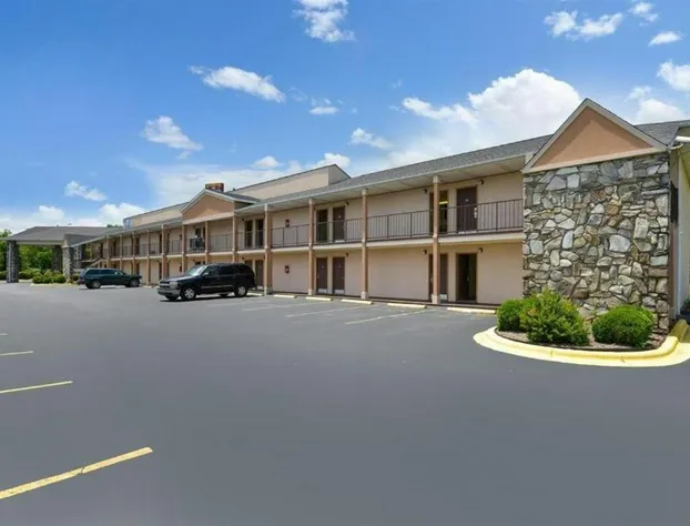 Americas Best Value Inn Canton, NC hotel detail image 1