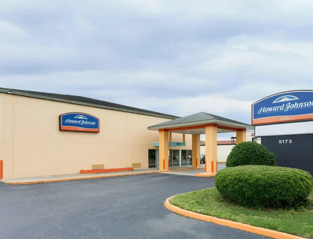 Howard Johnson by Wyndham Virginia Beach hotel detail image 1