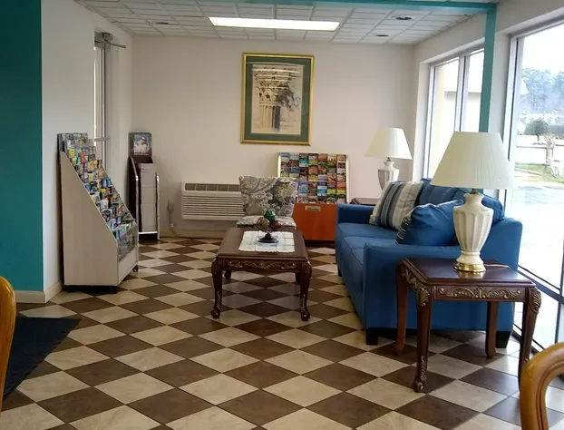 Howard Johnson by Wyndham Virginia Beach hotel detail image 3