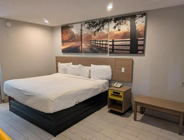 Days Inn by Wyndham Arcadia Louisiana hotel detail image 3