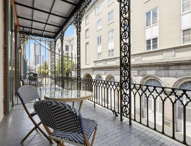 Roami at St. Helene hotel detail image 3