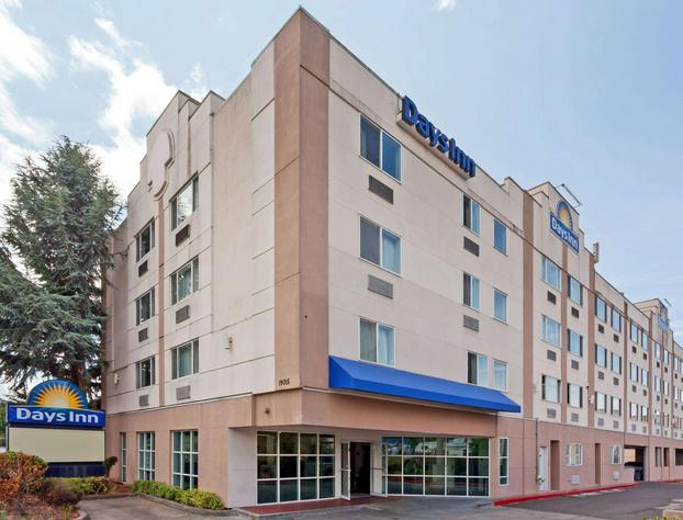 Days Inn by Wyndham Seatac Airport hotel detail image 1
