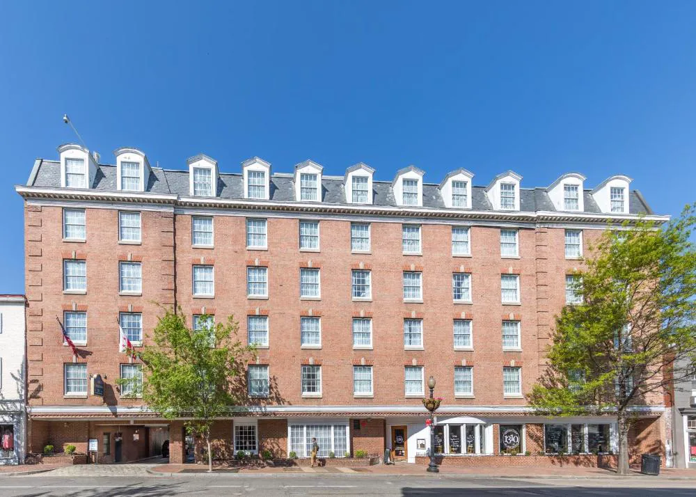 The Georgetown Inn hotel hero