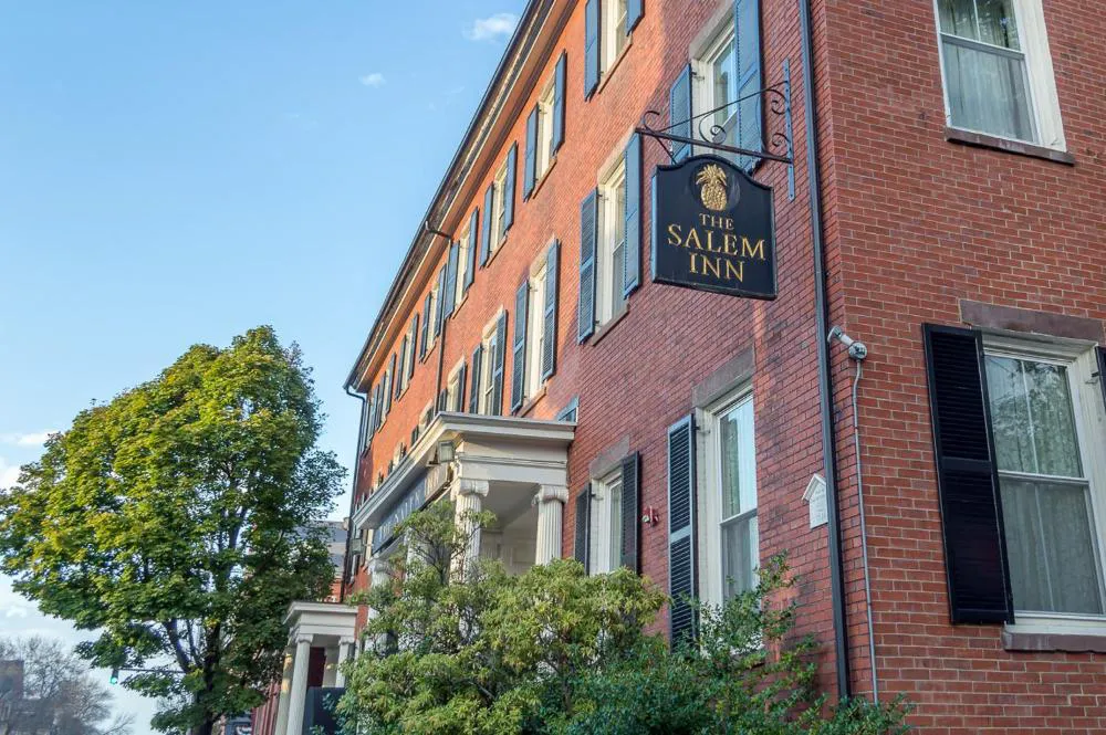 The Salem Inn hotel hero