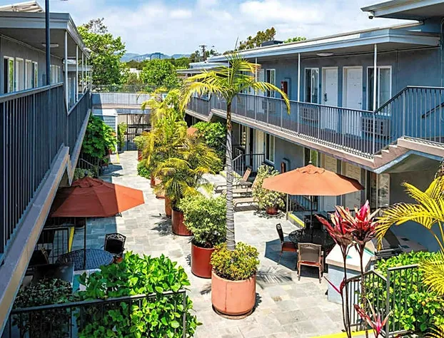 SureStay Hotel by Best Western Santa Monica hotel detail image 3