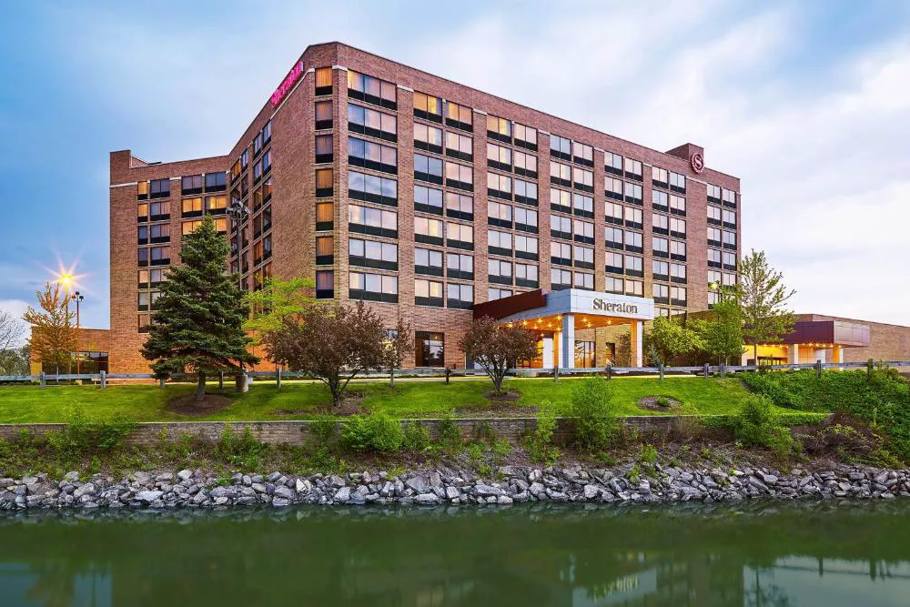 Sheraton Lisle Naperville Hotel hotel hero