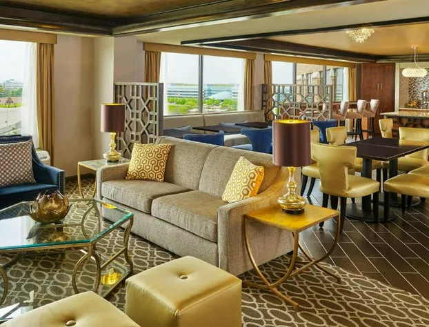 Sheraton Lisle Naperville Hotel hotel detail image 3