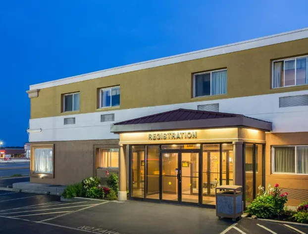 Fairbridge Inn Express Buffalo Airport Williamsville hotel detail image 1