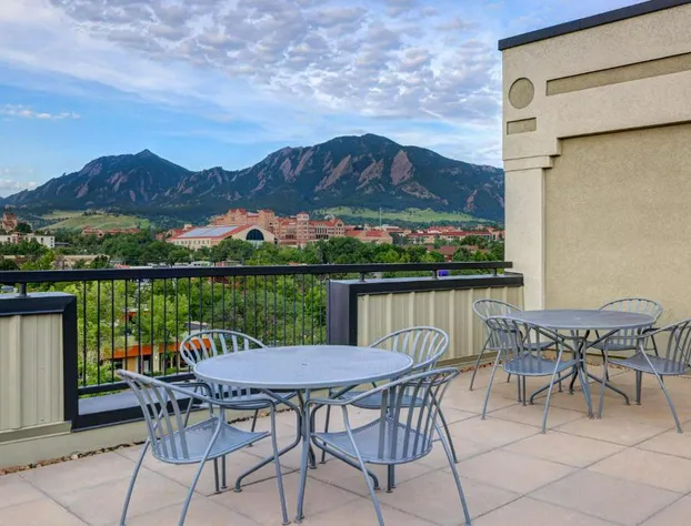 Boulder Marriott hotel detail image 3