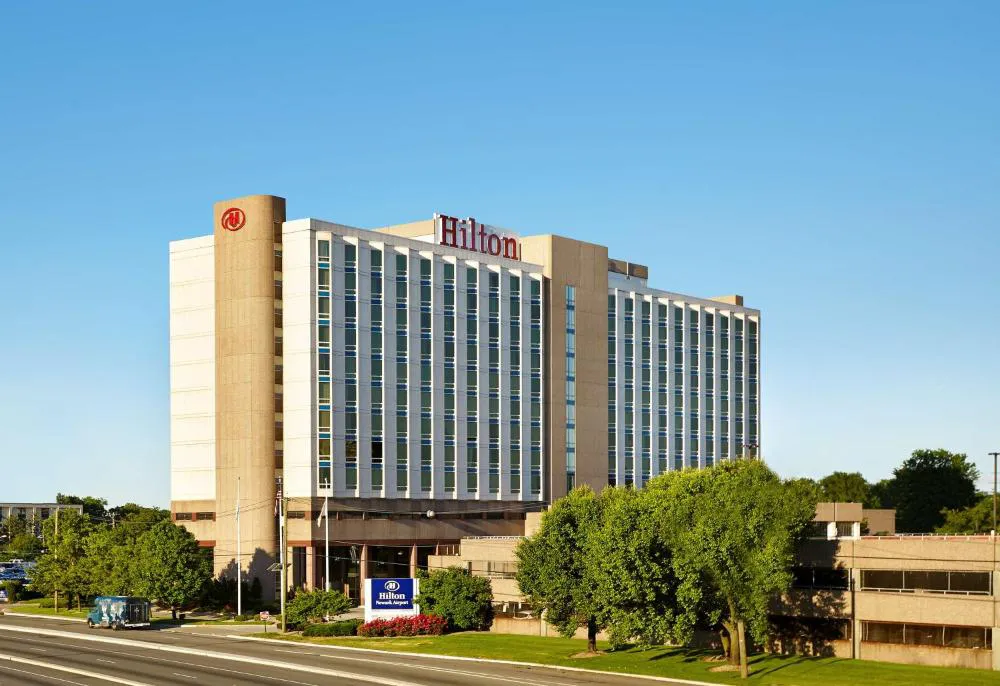 Hilton Newark Airport hotel hero