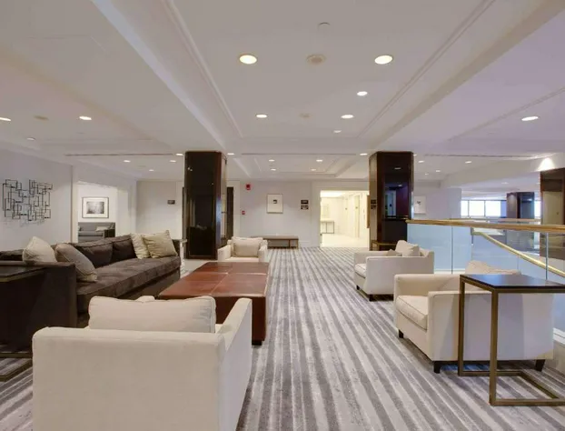 Hilton Newark Airport hotel detail image 2