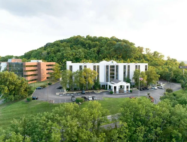 Hyatt Place Nashville Brentwood hotel detail image 1