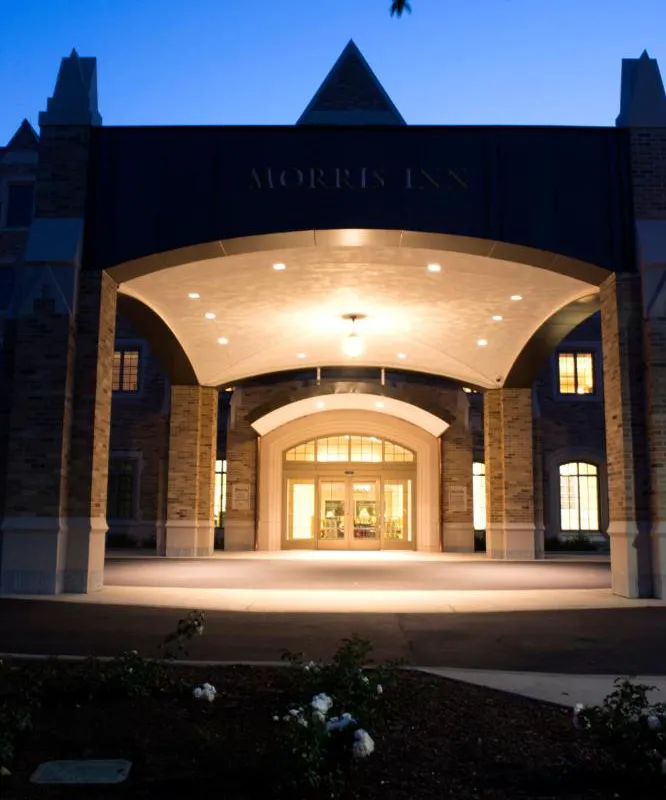 Morris Inn hotel hero