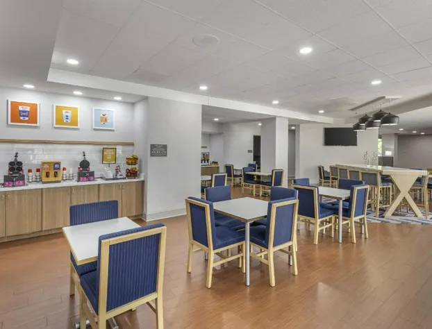 Hampton Inn New Bern hotel detail image 4