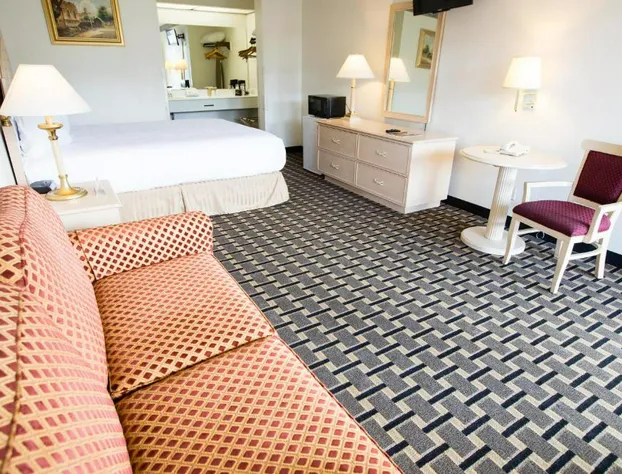 Anaheim Carriage Inn hotel detail image 1