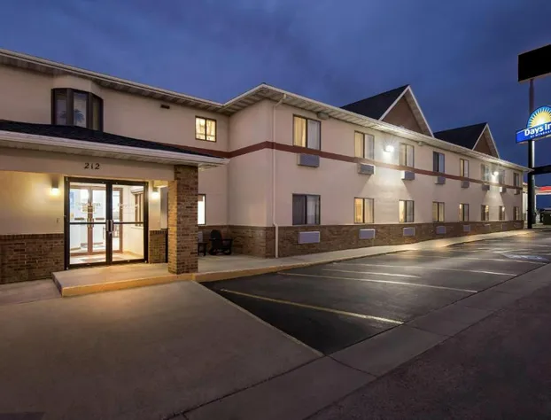 Days Inn by Wyndham Wall hotel detail image 4