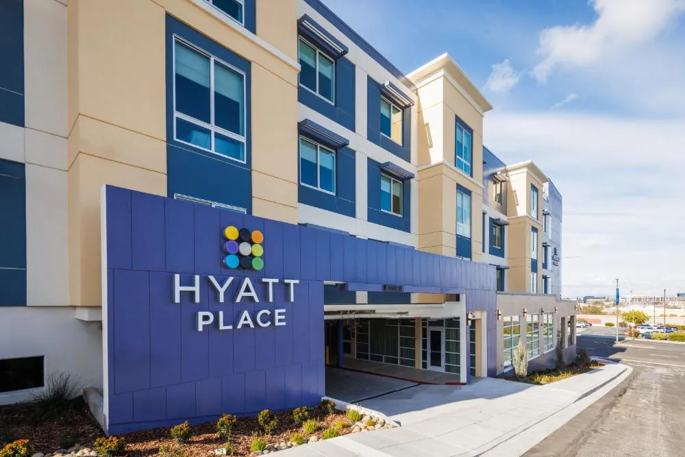 Hyatt Place San Carlos hotel hero