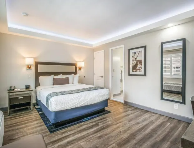 Inn at 50 at Long Beach Convention Center hotel detail image 4