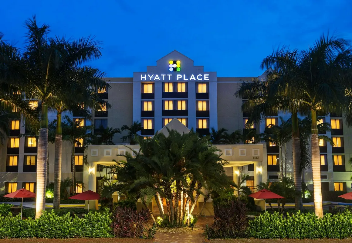 Hyatt Place Fort Lauderdale Cruise Port & Convention Center hotel hero