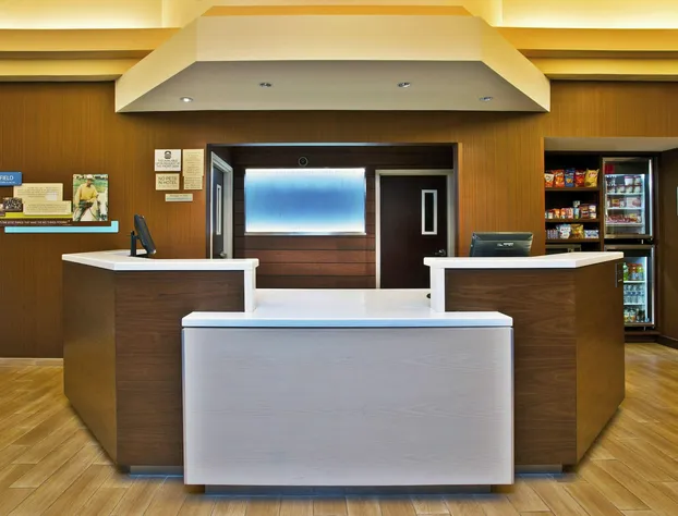Fairfield Inn and Suites by Marriott Chicago Midway Airport hotel detail image 3