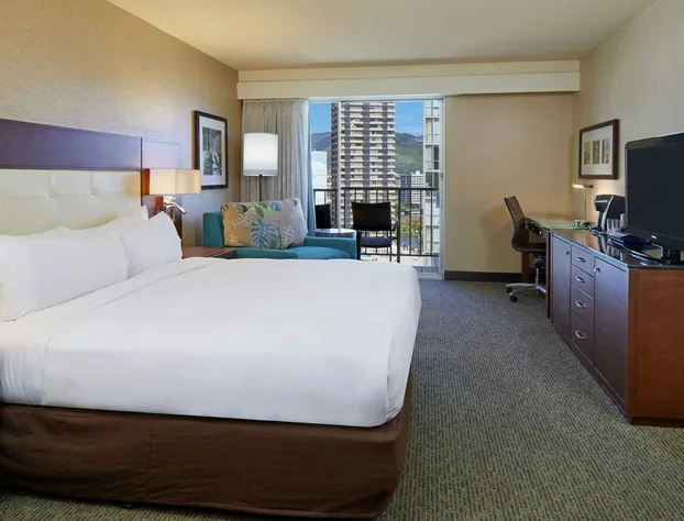 DoubleTree by Hilton Hotel Alana - Waikiki Beach hotel detail image 2