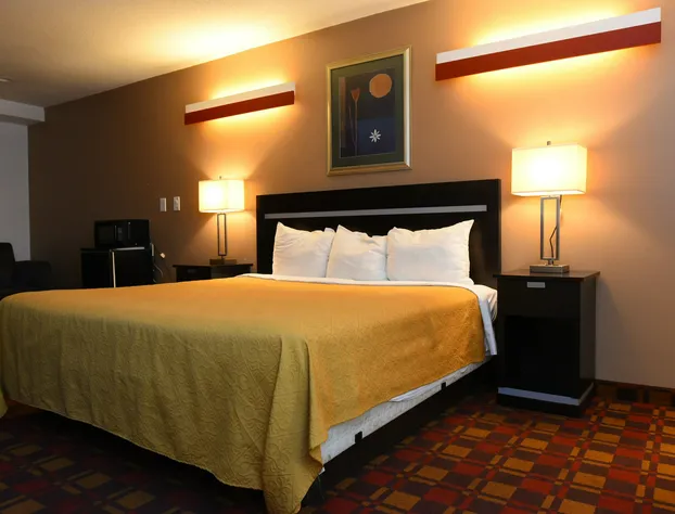 Capital Inn & Suites hotel detail image 4