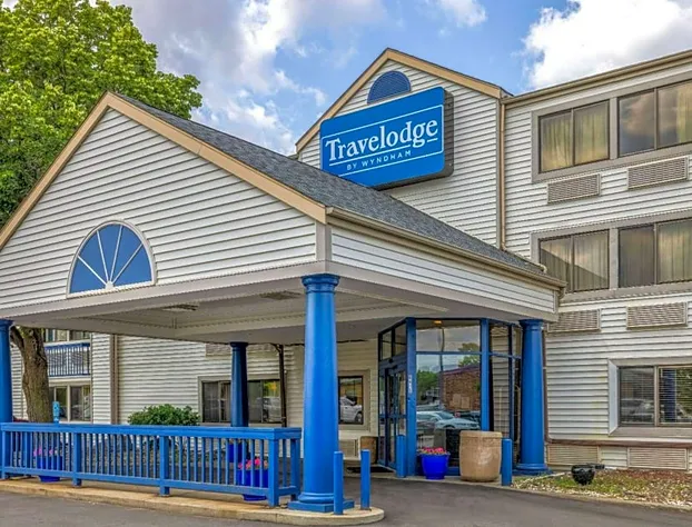 Travelodge by Wyndham Brooklyn Center hotel detail image 3