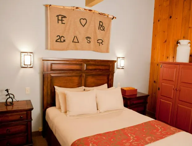 Dude Rancher Lodge hotel detail image 2