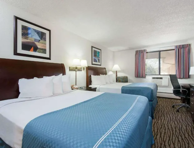 Studio Lodge Laramie hotel detail image 2