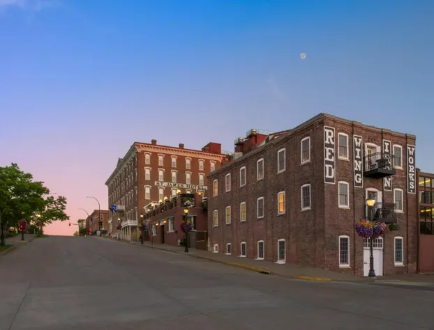 St James Hotel, a Historic Hotel of America hotel detail image 2