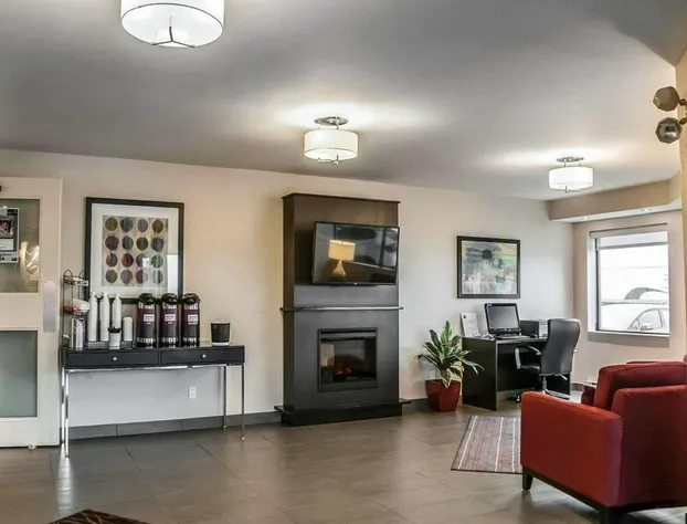 Comfort Inn Laval hotel detail image 2