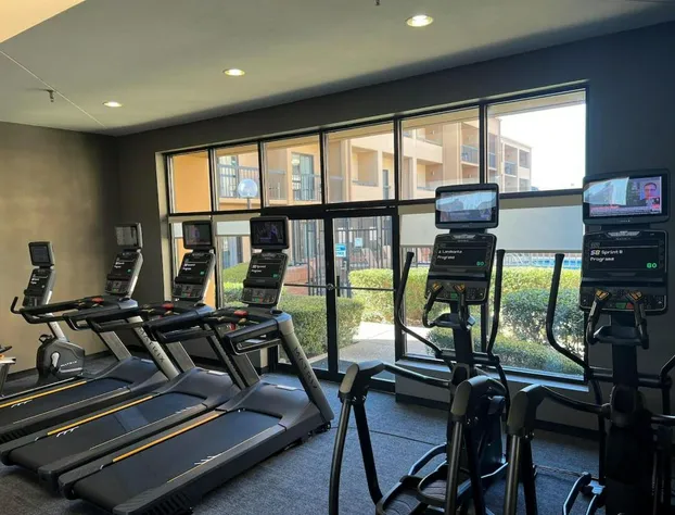 Courtyard by Marriott Dallas Northwest hotel detail image 3